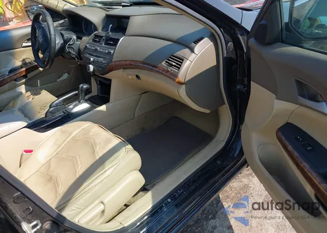 2009 Honda Accord 2.4 Ex-L z USA, uszkodzony, nr VIN 1HGCP26859A037037